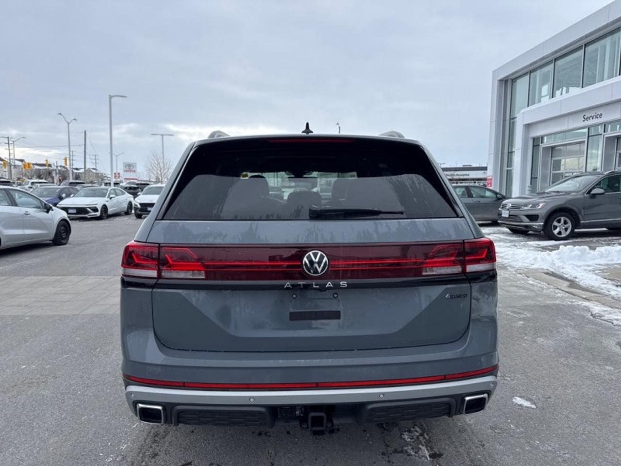 2024 Volkswagen Atlas Peak Edition 2.0 TSI  - Sunroof Photo