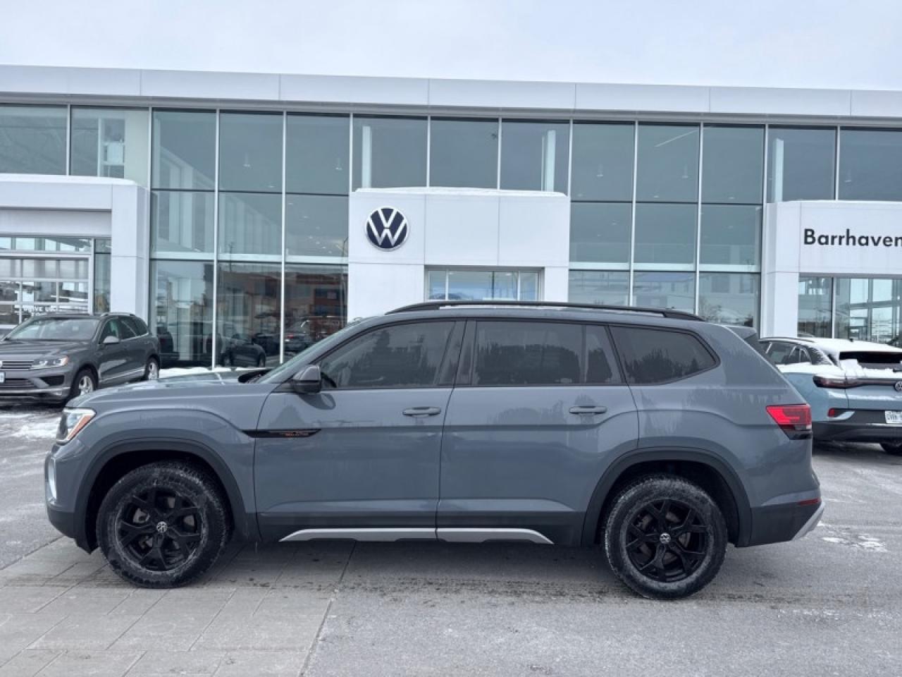 2024 Volkswagen Atlas Peak Edition 2.0 TSI  - Sunroof Photo