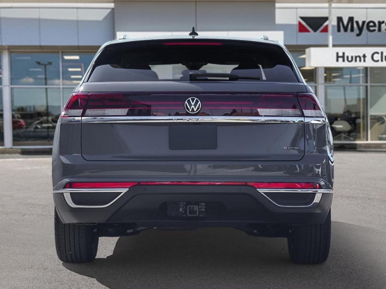 2026 Volkswagen Atlas Cross Sport Highline  - Leather Seats Photo