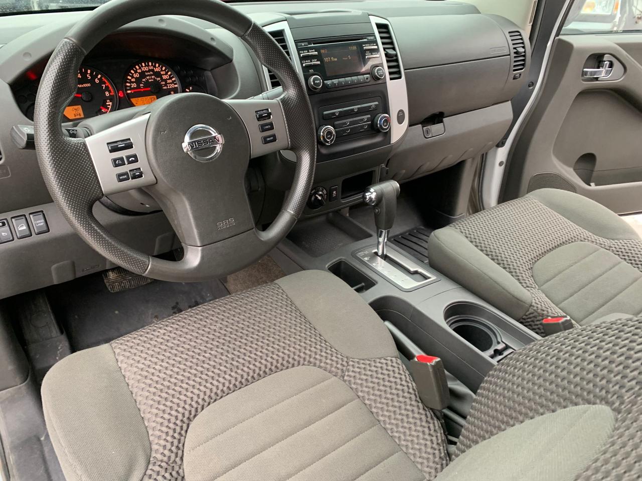 2014 Nissan Frontier SV Photo