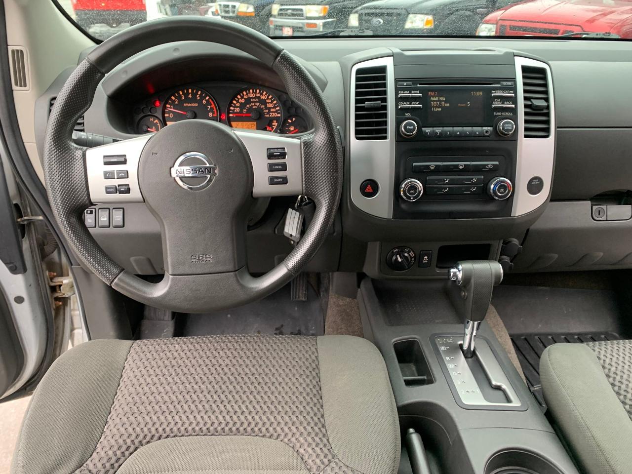 2014 Nissan Frontier SV Photo