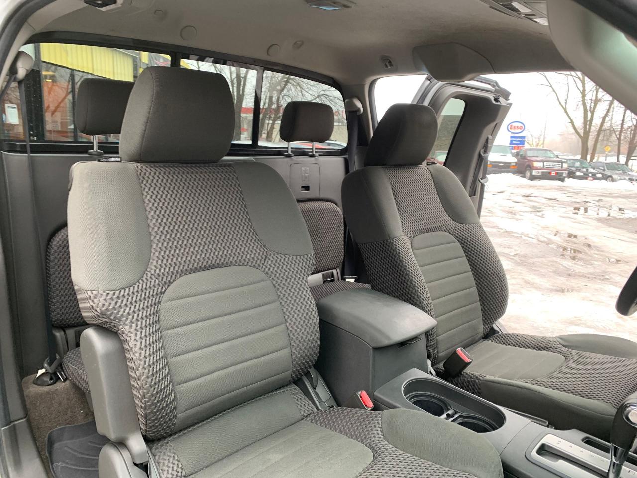 2014 Nissan Frontier SV Photo