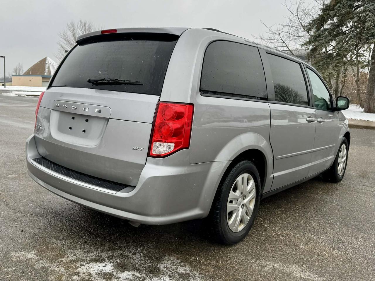 2016 Dodge Grand Caravan SXT -Certified Photo4