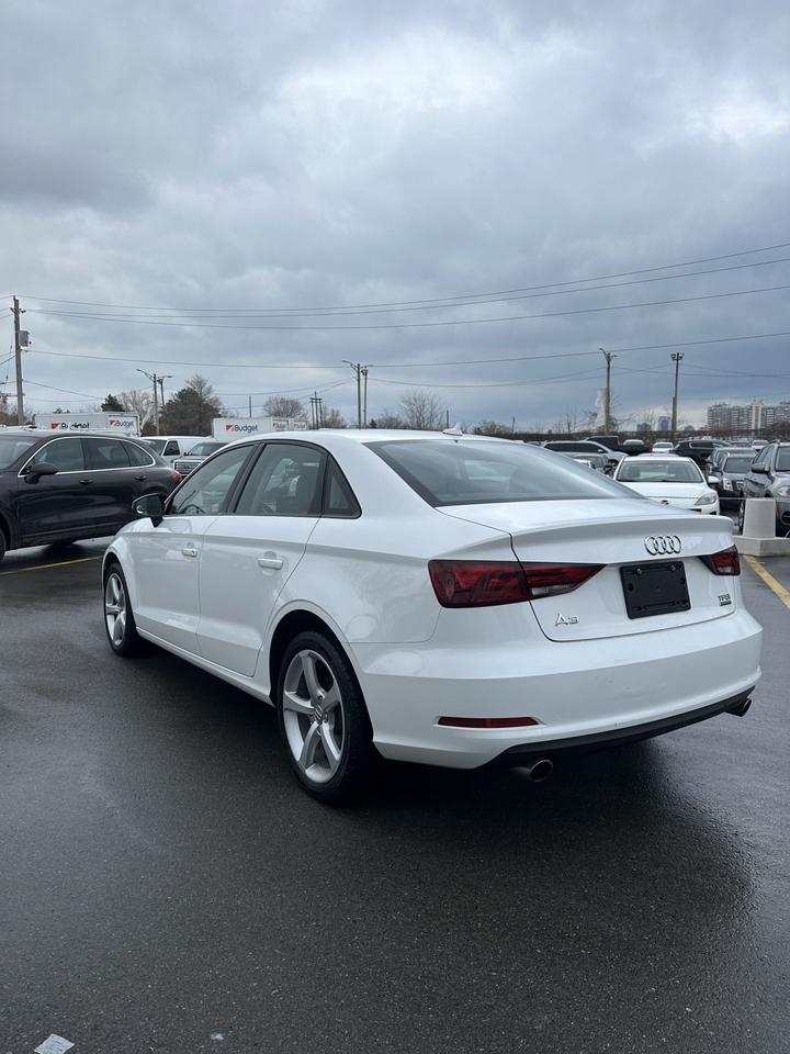 2016 Audi A3 2.0T Komfort - Photo #5
