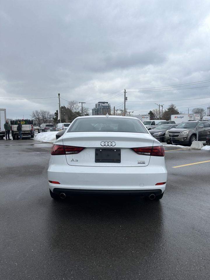 2016 Audi A3 2.0T Komfort Photo
