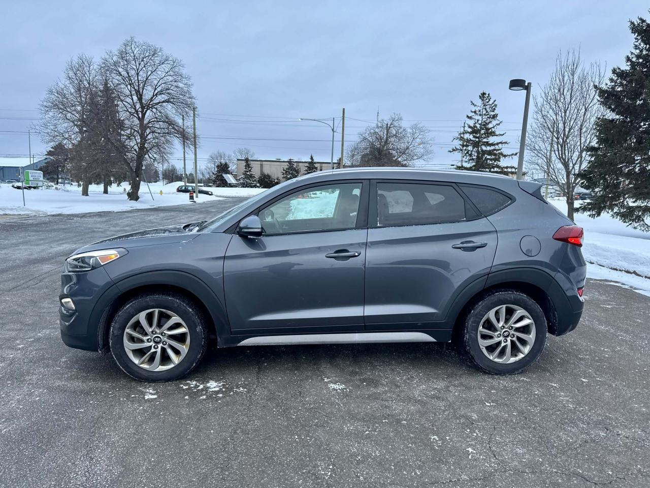 2017 Hyundai Tucson AWD  2.0L PREMIUM Photo