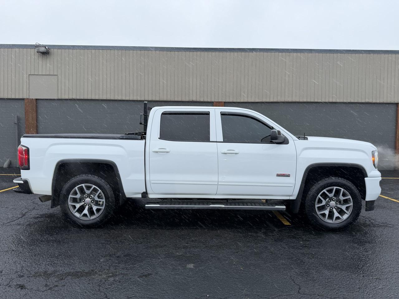 2018 GMC Sierra 1500 All Terrain Photo3
