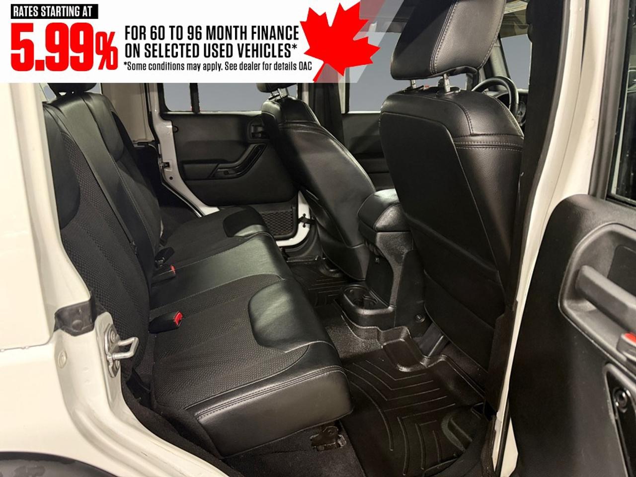 2017 Jeep Wrangler UNLIMITED 4WD 4DR SAHARA Photo