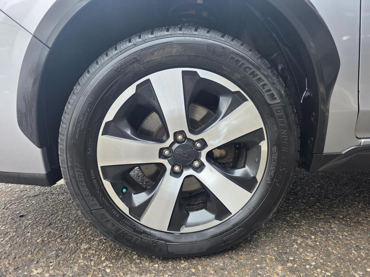 2015 Subaru XV Crosstrek Hybrid Accident Free | Hybrid AWD | Excellent Service History Photo