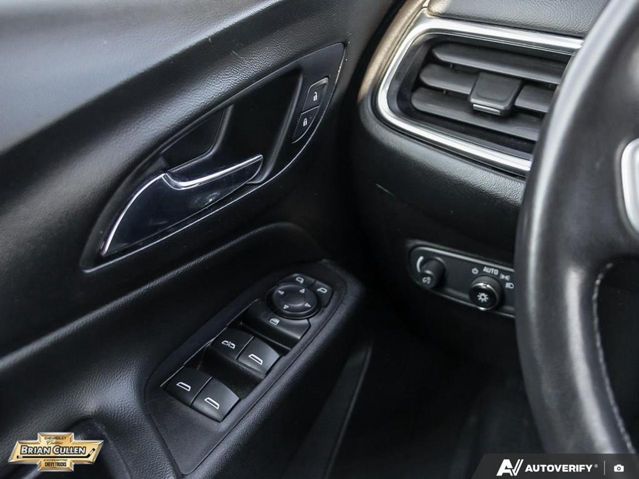 2021 Chevrolet Equinox LT FWD LT Photo