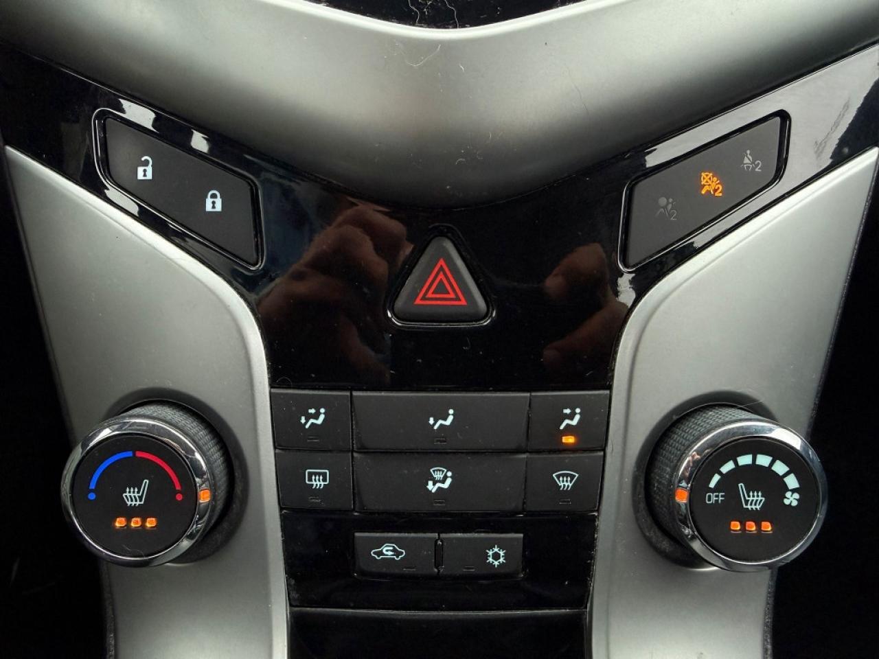 2014 Chevrolet Cruze 2LT Auto 4dr Sedan Automatic Photo