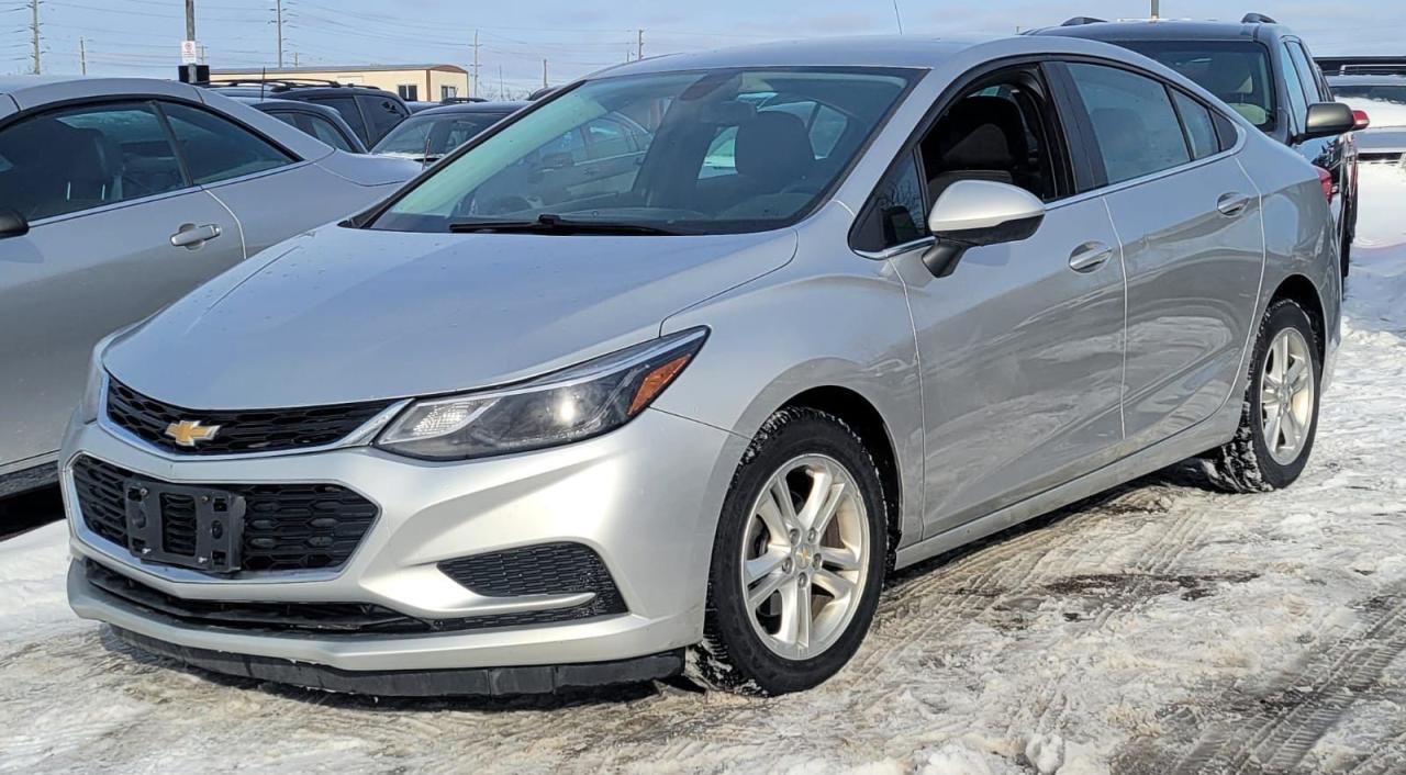 2016 Chevrolet Cruze LT Photo