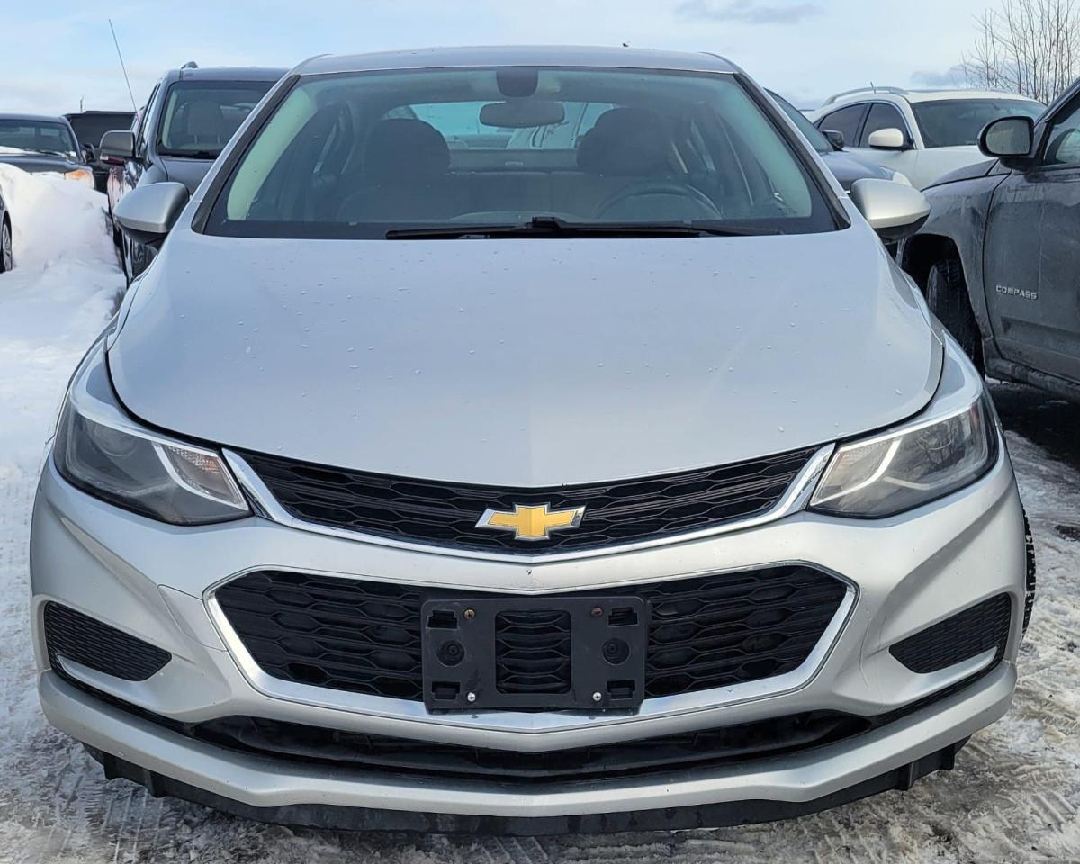 2016 Chevrolet Cruze LT Photo