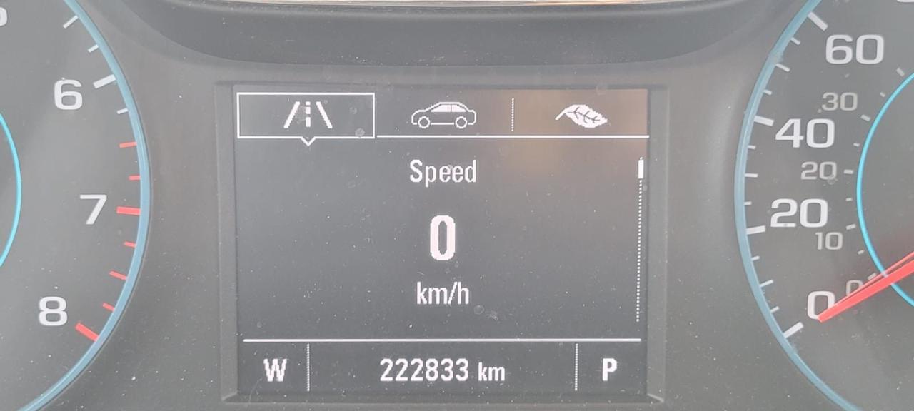 2016 Chevrolet Cruze LT Photo