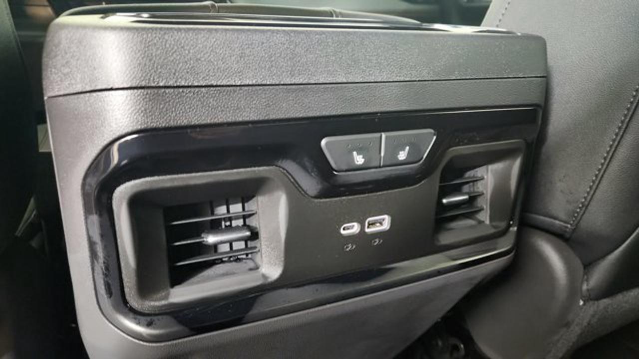 13645043