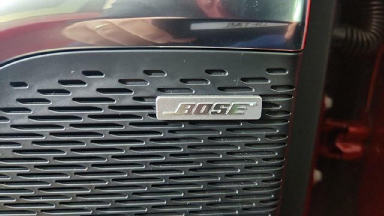 13645049