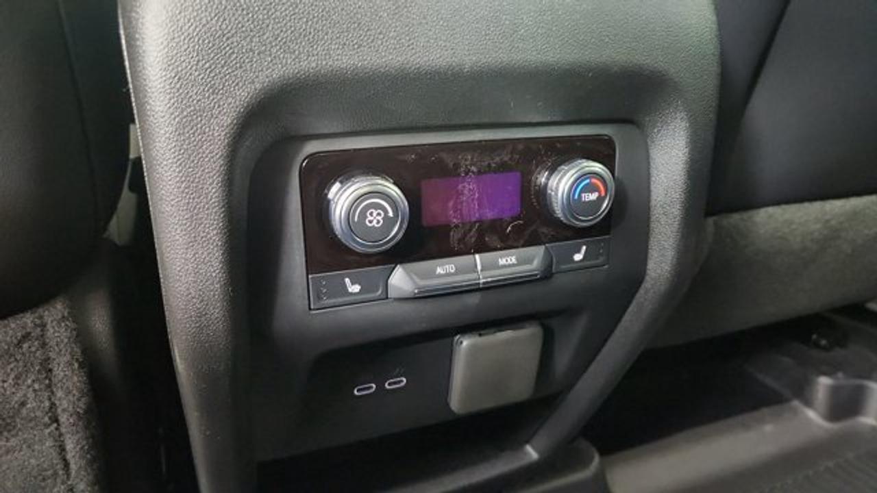 13645049