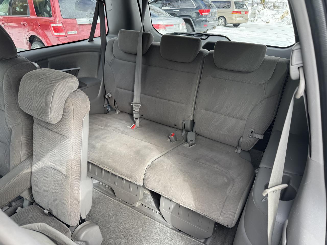 2010 Honda Odyssey SE Photo