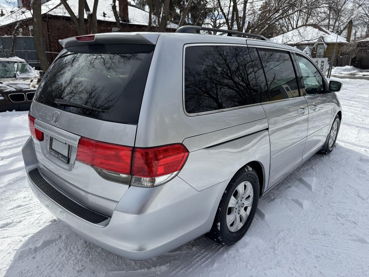 2010 Honda Odyssey SE Photo