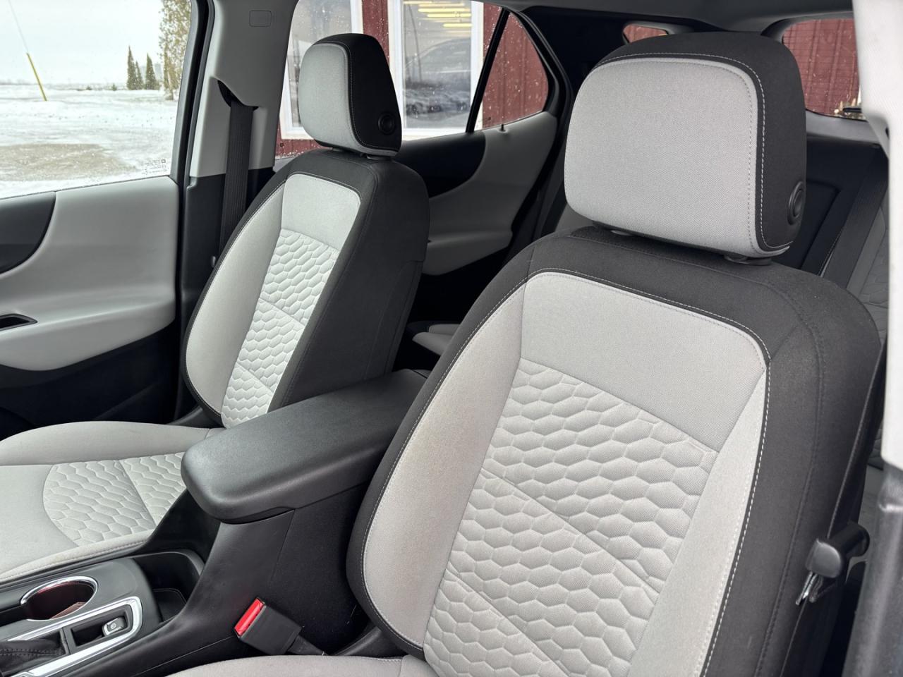 2020 Chevrolet Equinox LT No Accidents! Photo