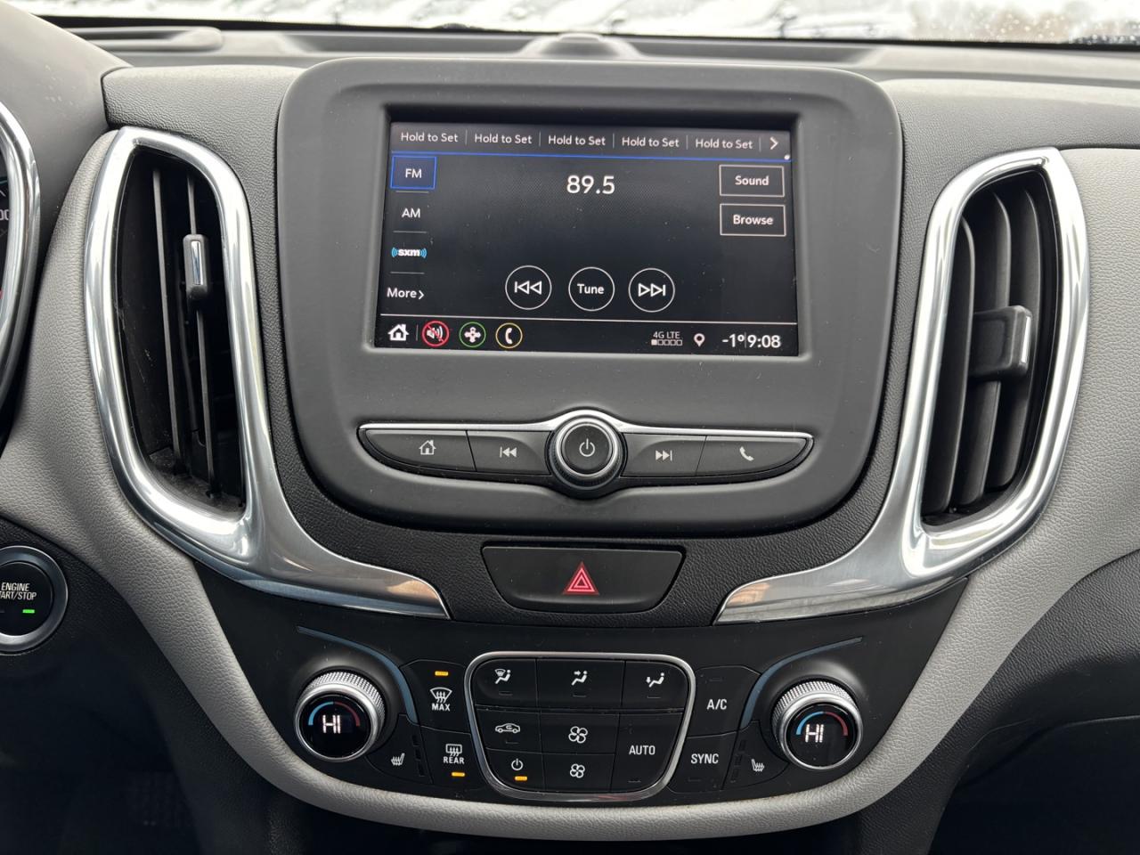 2020 Chevrolet Equinox LT No Accidents! Photo