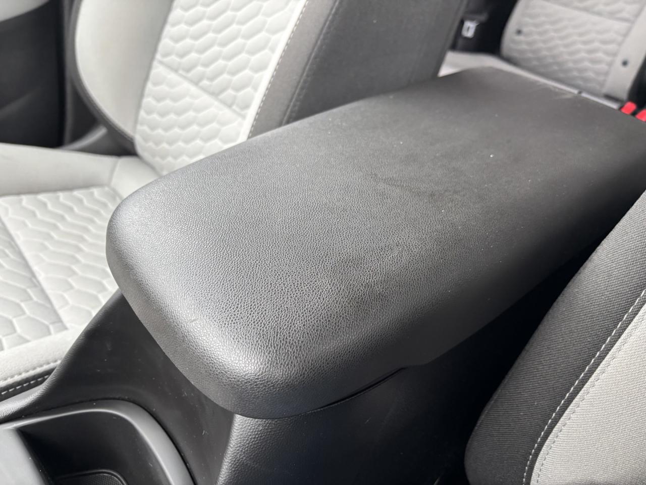 2020 Chevrolet Equinox LT No Accidents! Photo