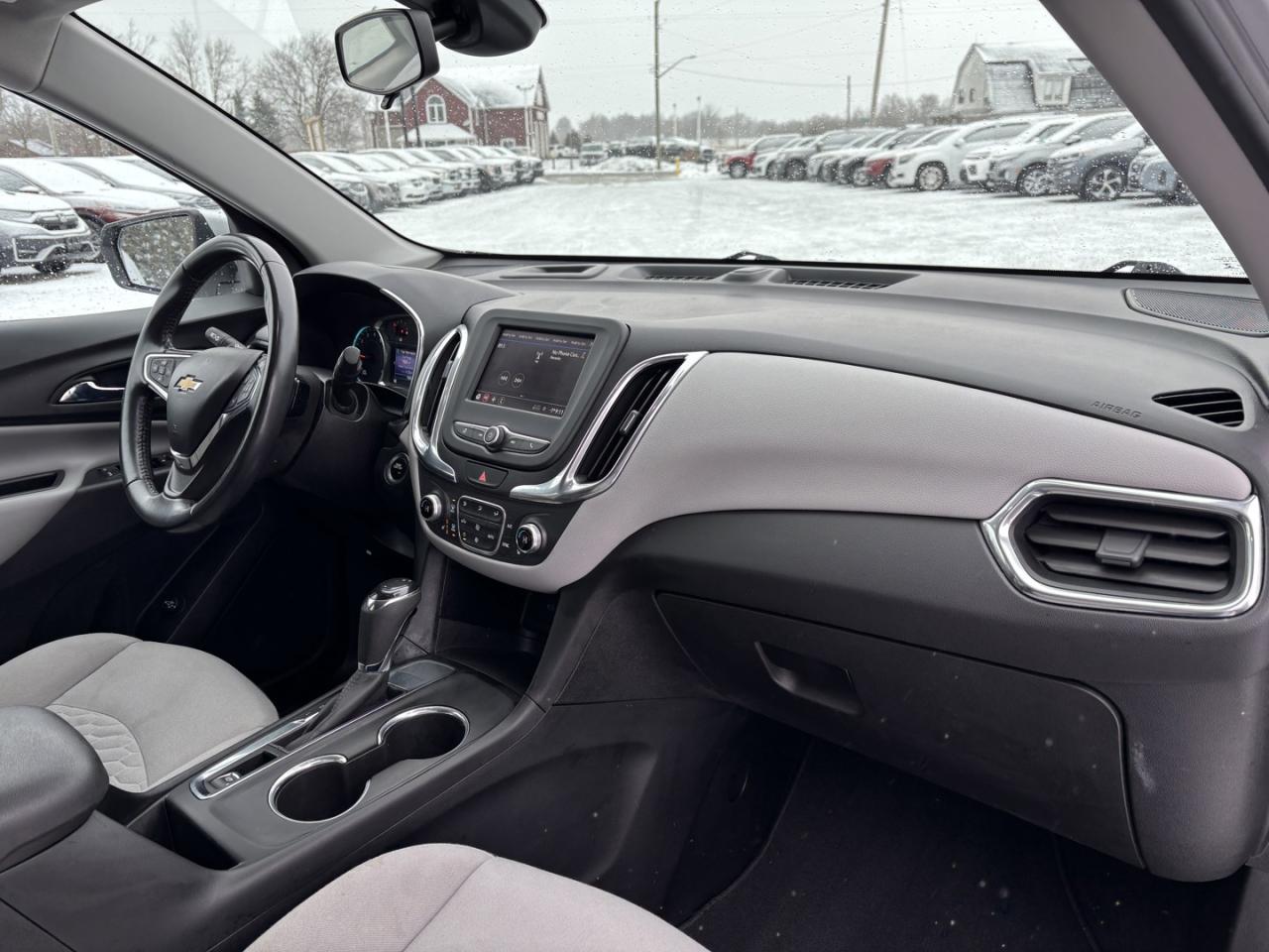 2020 Chevrolet Equinox LT No Accidents! Photo