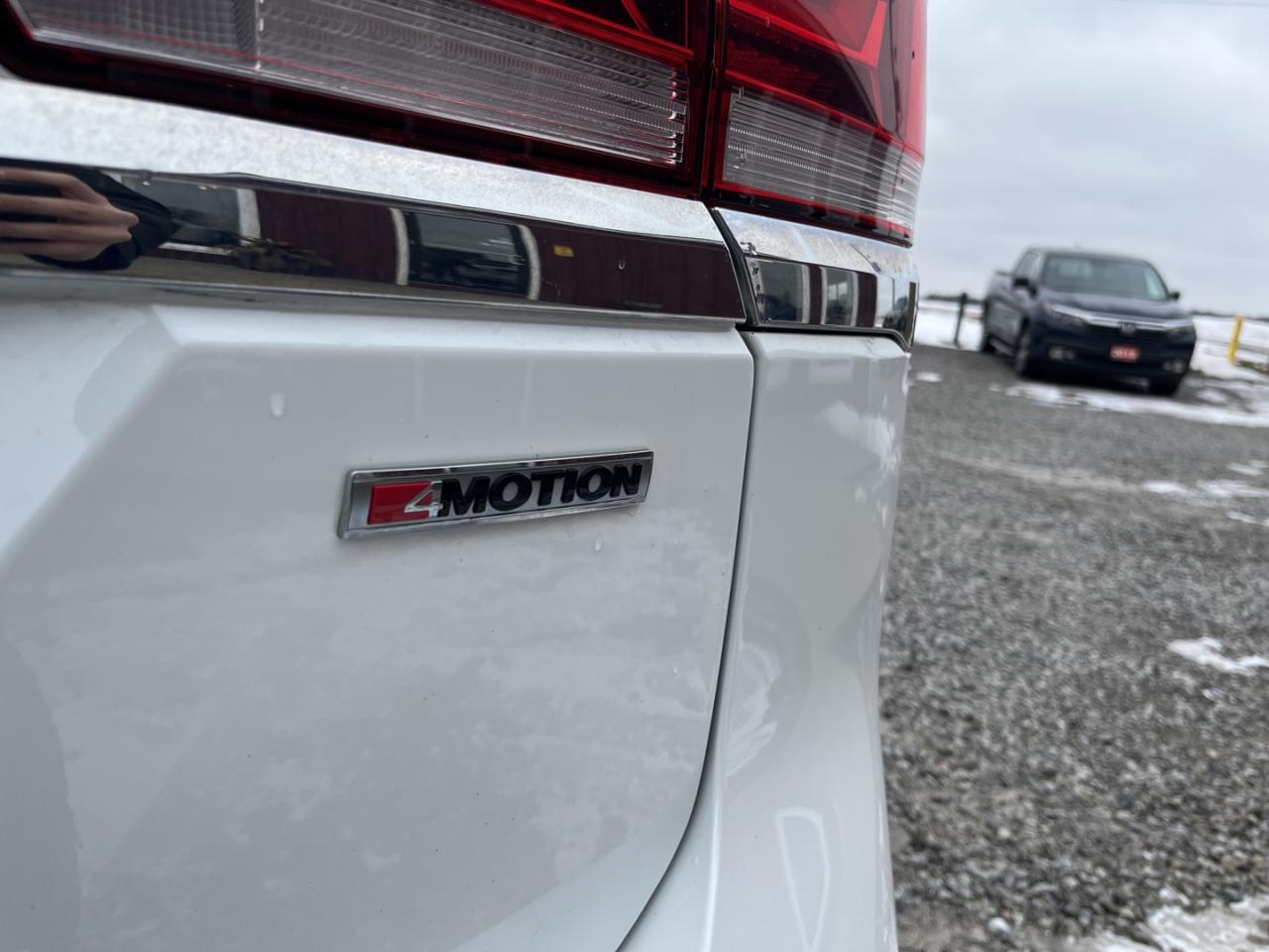 2022 Volkswagen Atlas EXECLINE Premium R-Line~No Accidents!~SAFETY INCLUDED in PRICE~ Photo