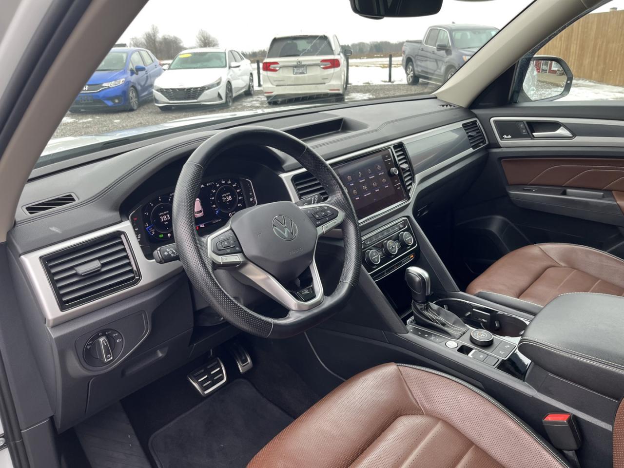 2022 Volkswagen Atlas EXECLINE Premium R-Line~No Accidents!~SAFETY INCLUDED in PRICE~ Photo