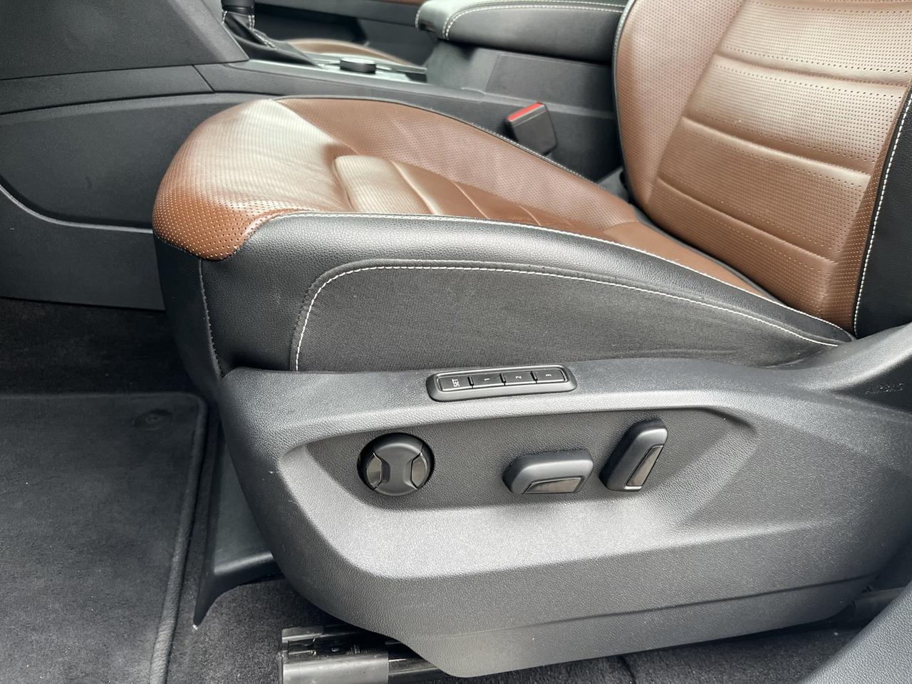 2022 Volkswagen Atlas EXECLINE Premium R-Line~No Accidents!~SAFETY INCLUDED in PRICE~ Photo