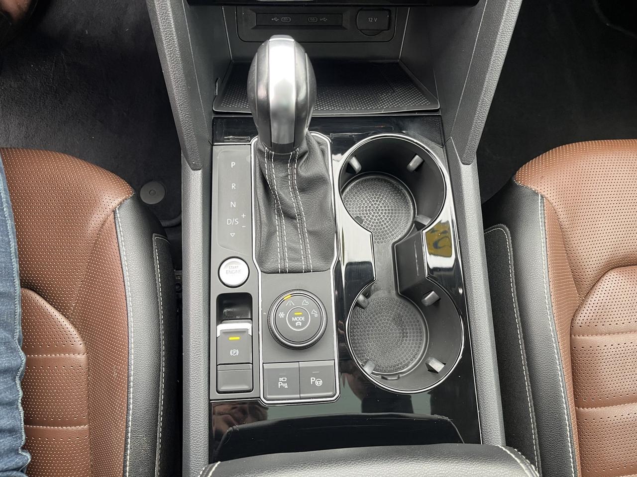 2022 Volkswagen Atlas EXECLINE Premium R-Line~No Accidents!~SAFETY INCLUDED in PRICE~ Photo