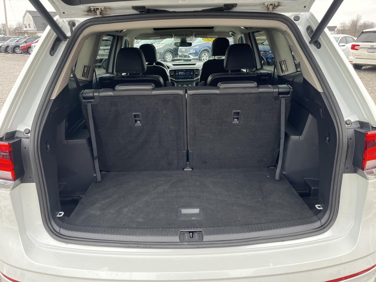 2022 Volkswagen Atlas EXECLINE Premium R-Line~No Accidents!~SAFETY INCLUDED in PRICE~ Photo