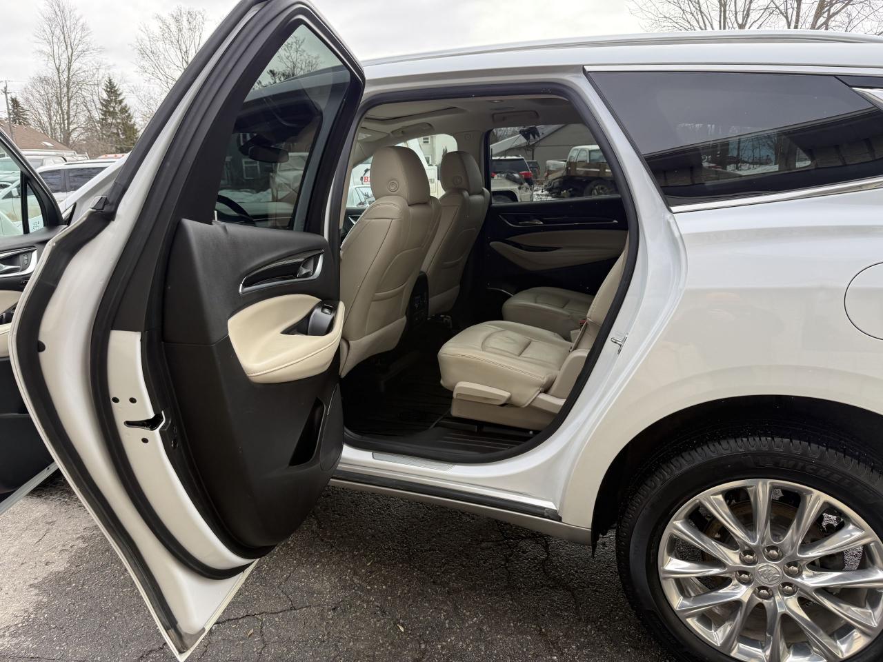 2019 Buick Enclave Premium Photo