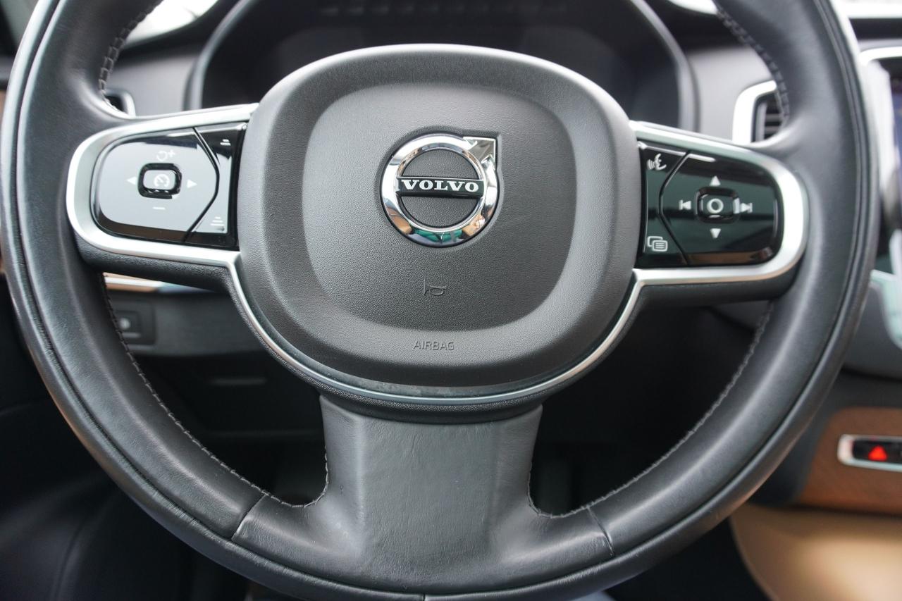 2016 Volvo XC90 T8 HYBRID / INSCRIPTION/ NO ACCIDENTS/ DLR SERVICD Photo