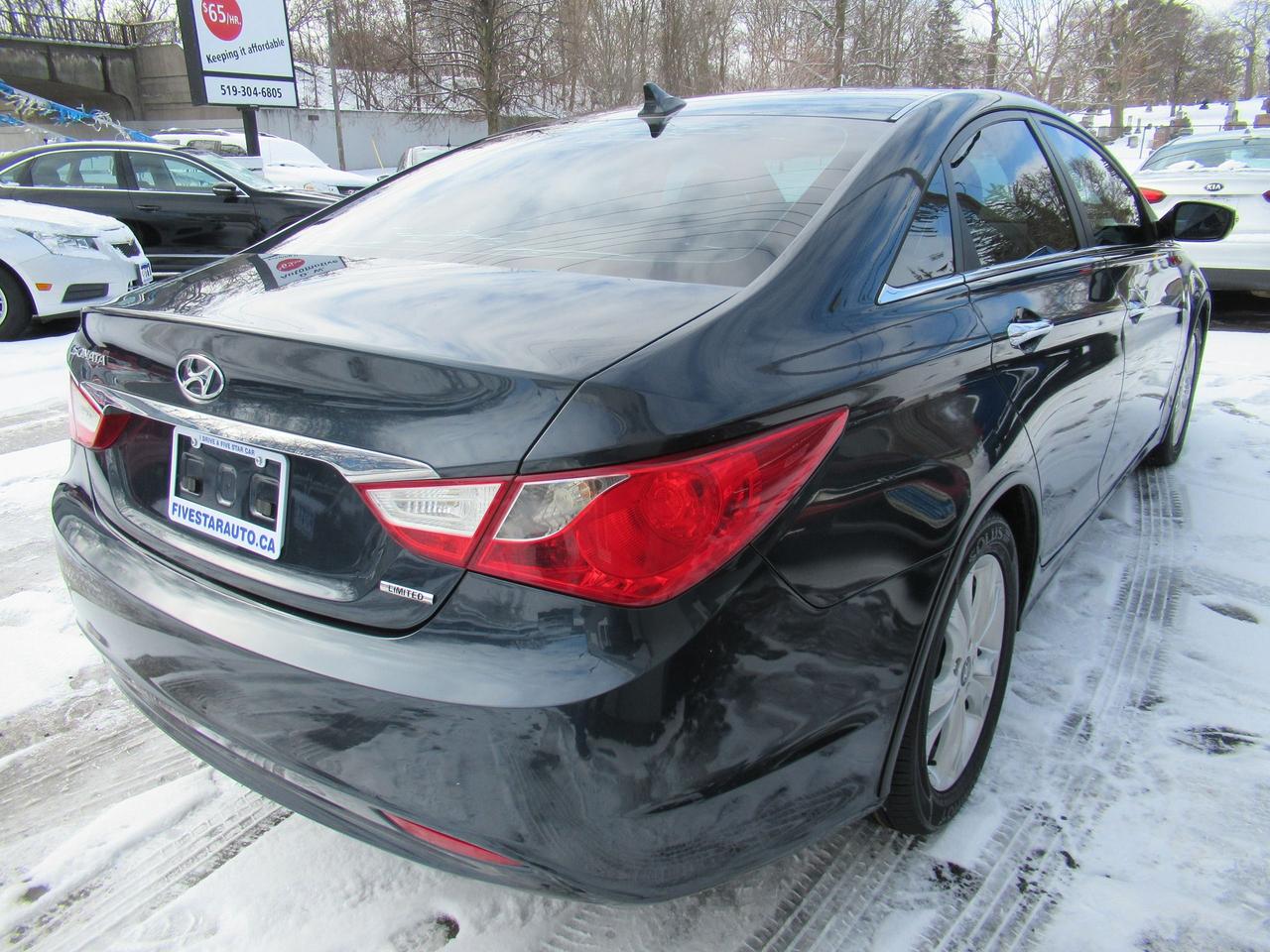 2011 Hyundai Sonata LIMITED Photo