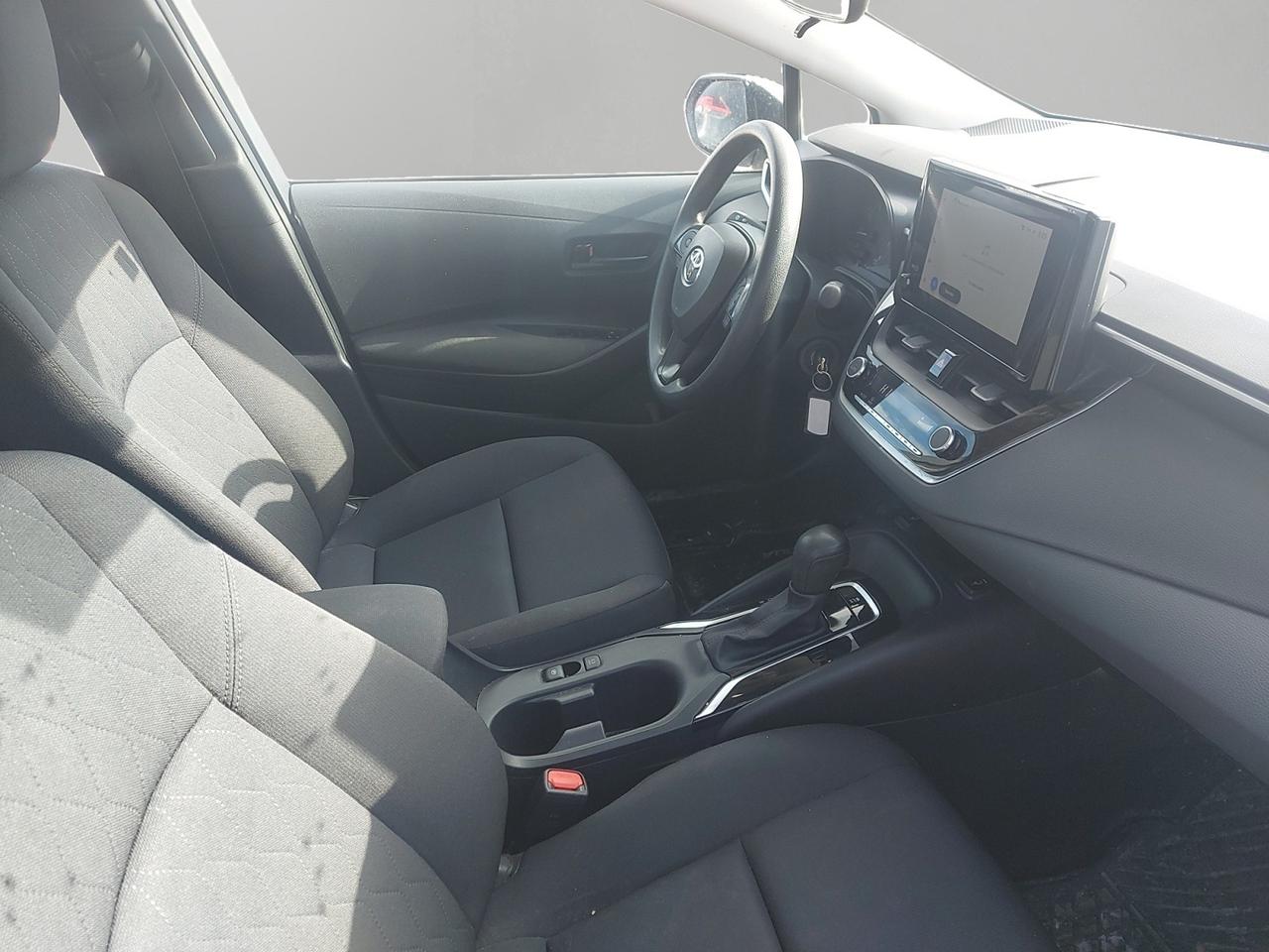 2023 Toyota Corolla LE Photo