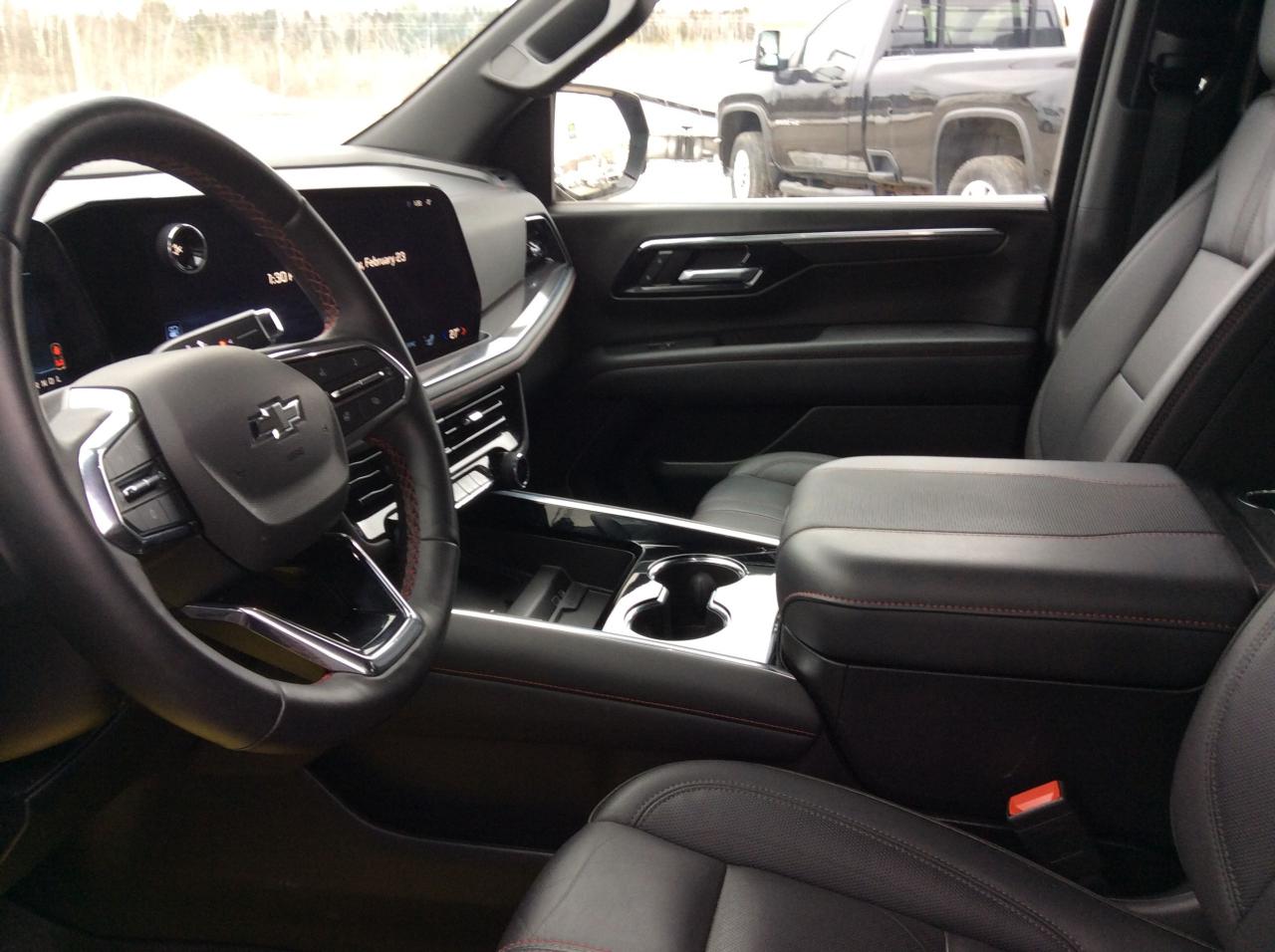 2025 Chevrolet Tahoe RST Photo