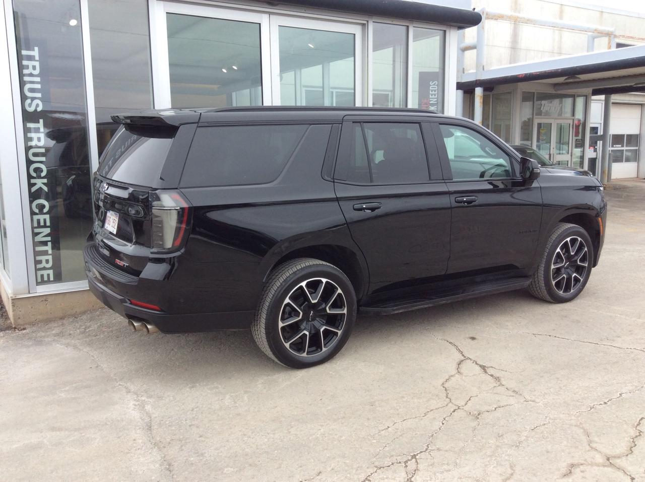 2025 Chevrolet Tahoe RST Photo