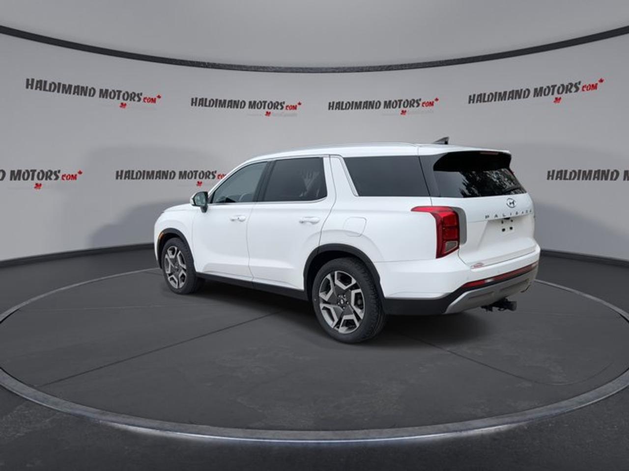 2023 Hyundai PALISADE Preferred 8-Passenger AWD|One owner|No Accidents Photo