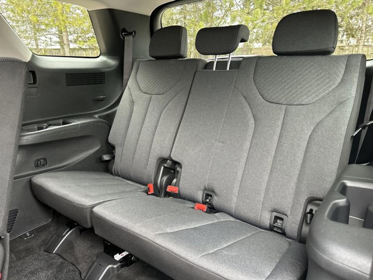 2023 Hyundai PALISADE Preferred 8-Passenger AWD|One owner|No Accidents Photo