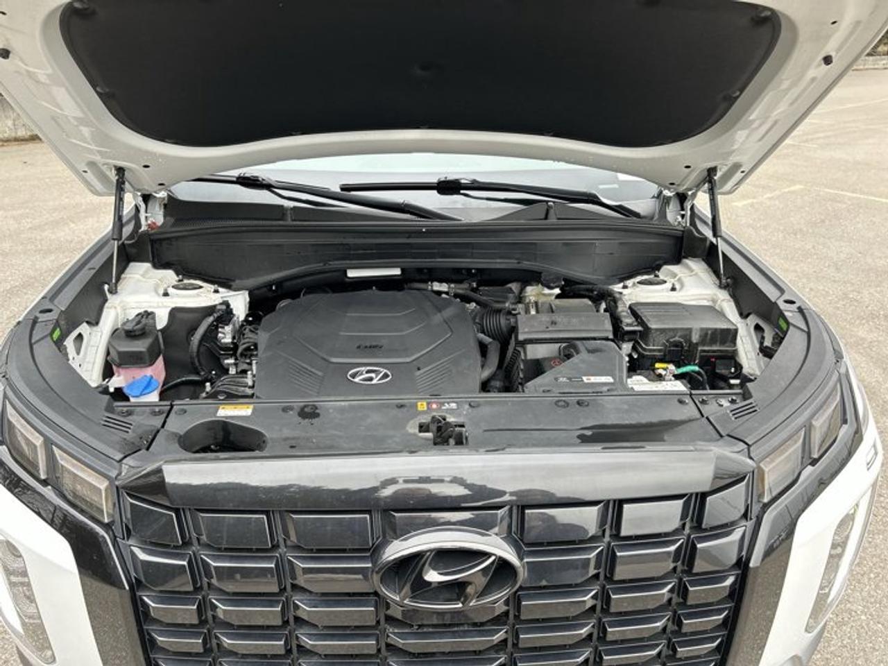 2023 Hyundai PALISADE Preferred 8-Passenger AWD|One owner|No Accidents Photo