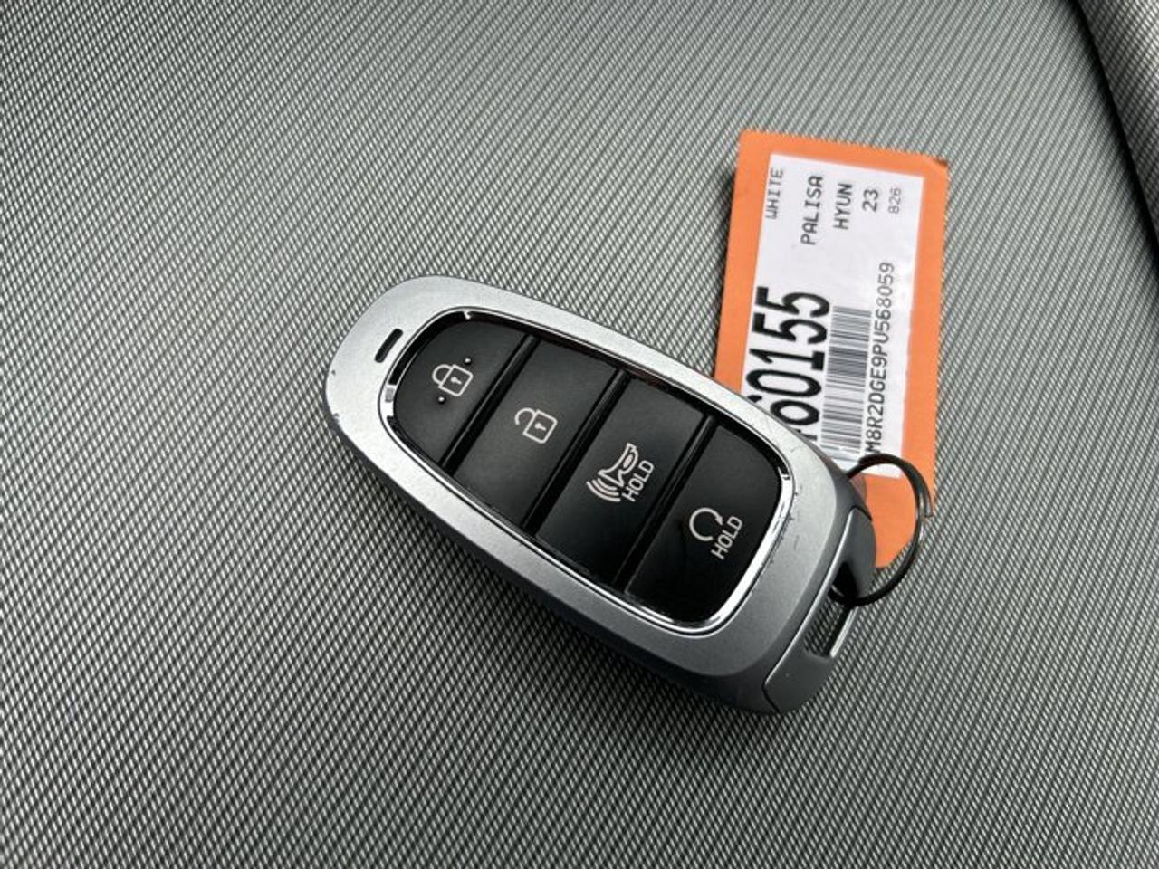 2023 Hyundai PALISADE Preferred 8-Passenger AWD|One owner|No Accidents Photo