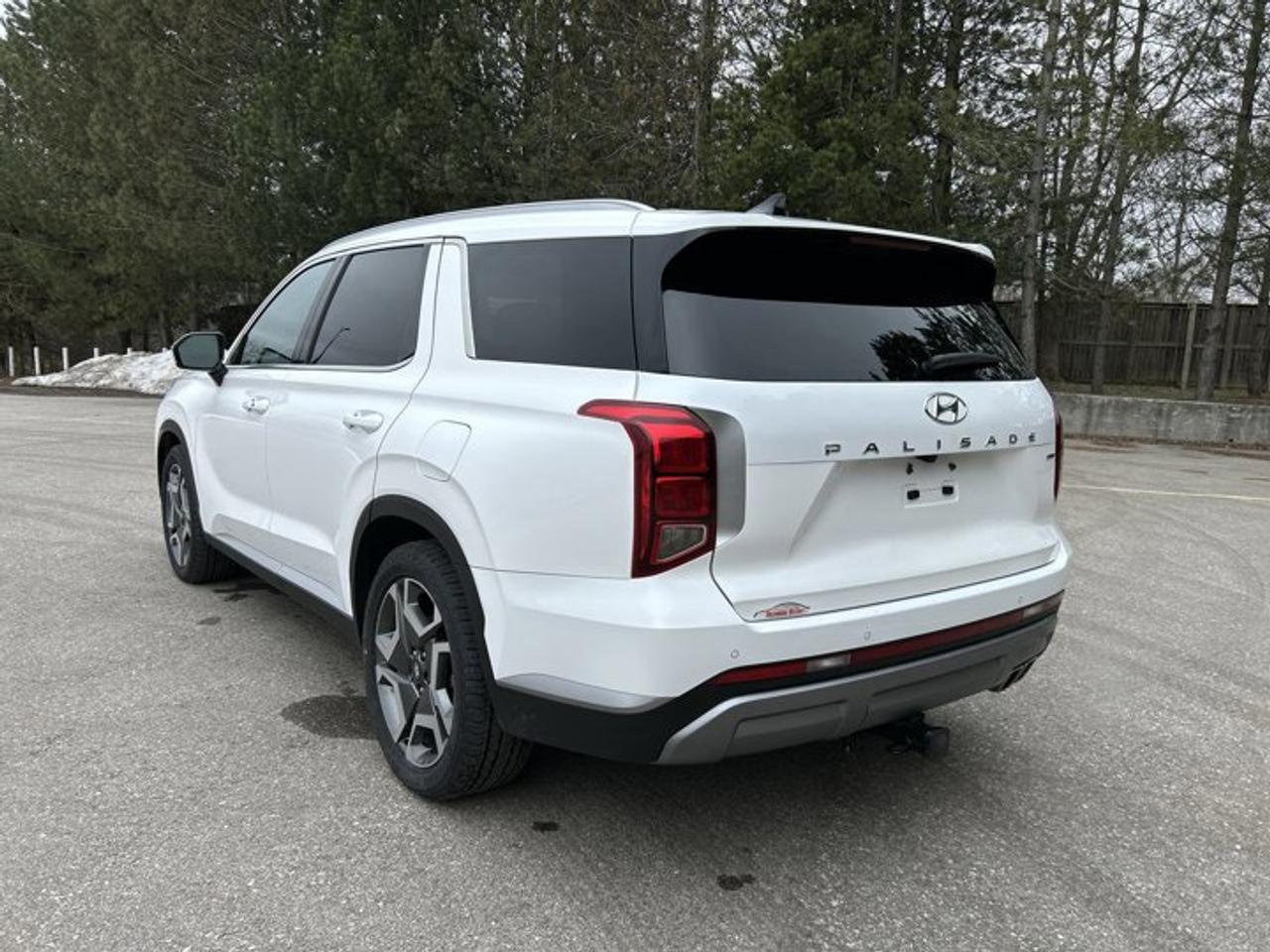 2023 Hyundai PALISADE Preferred 8-Passenger AWD|One owner|No Accidents Photo