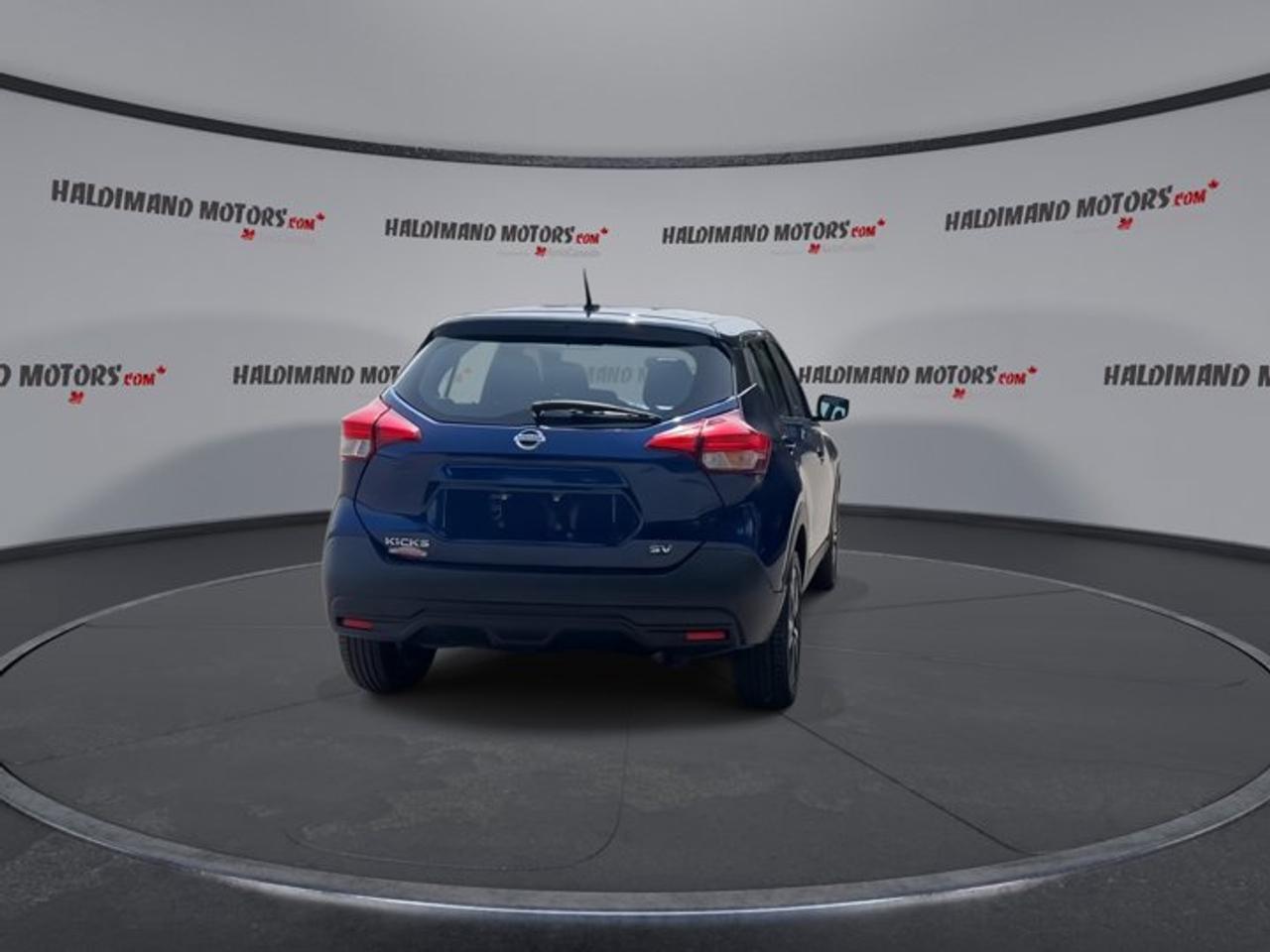 2018 Nissan Kicks SV Photo