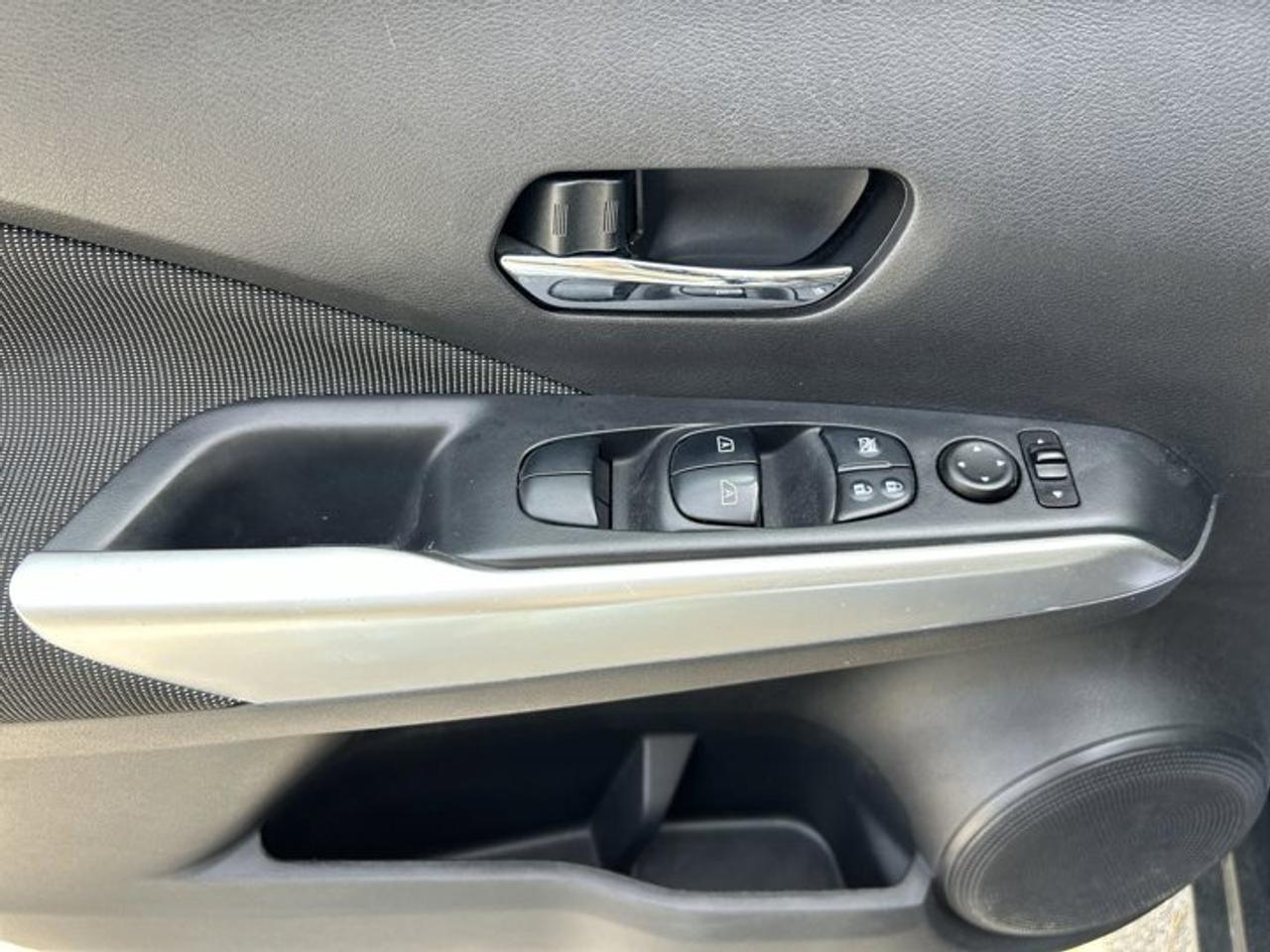 2018 Nissan Kicks SV Photo