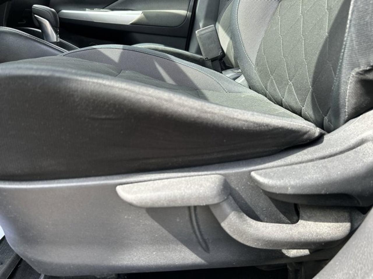 2018 Nissan Kicks SV Photo