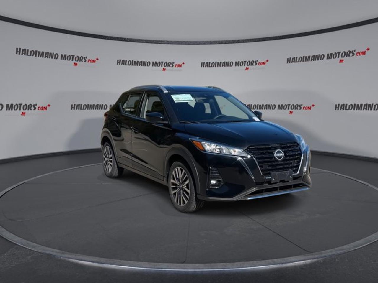 2024 Nissan Kicks SV FWD | No accidents Photo