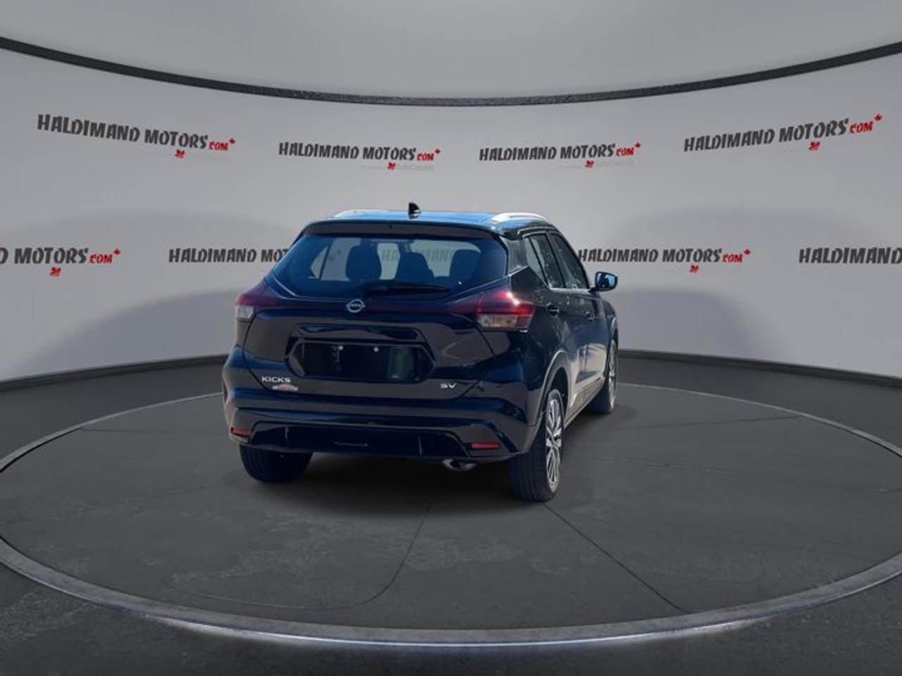 2024 Nissan Kicks SV FWD | No accidents Photo