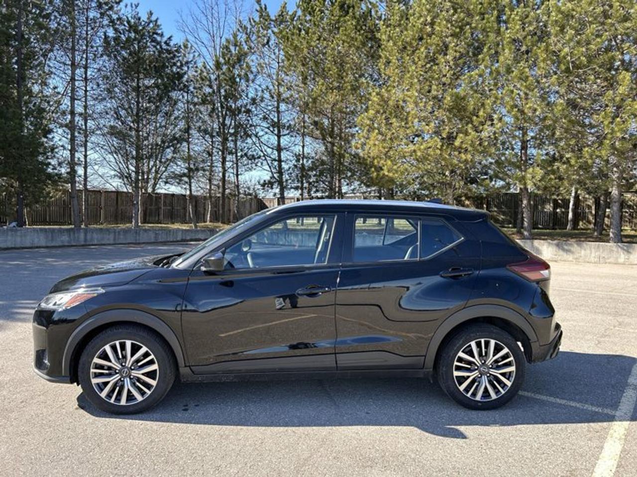 2024 Nissan Kicks SV FWD | No accidents Photo