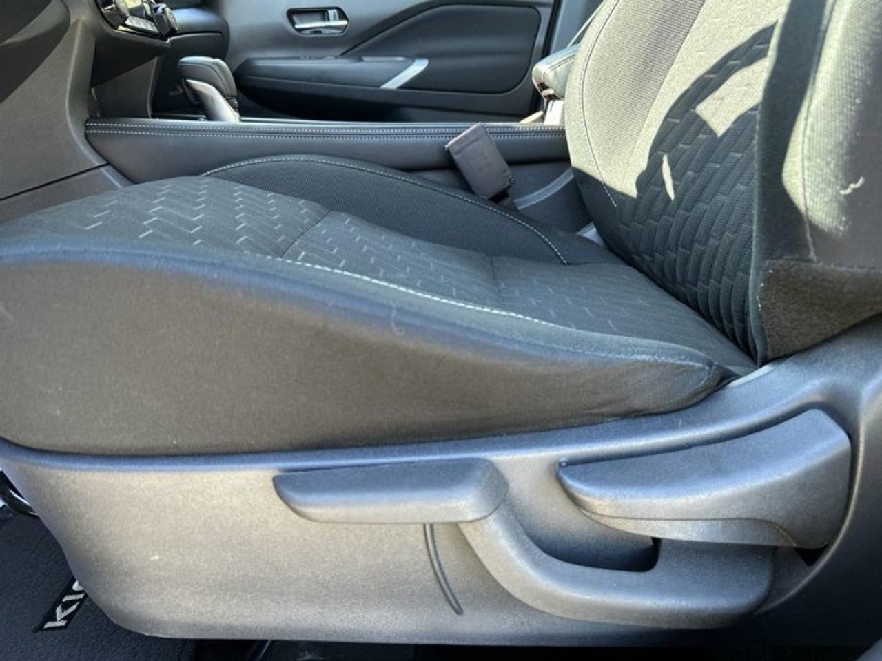 2024 Nissan Kicks SV FWD | No accidents Photo